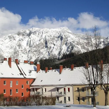 Erzberg Alpin Resort-22 شقة